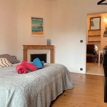 Appartement Charmant Centre Biarritz Exterior photo